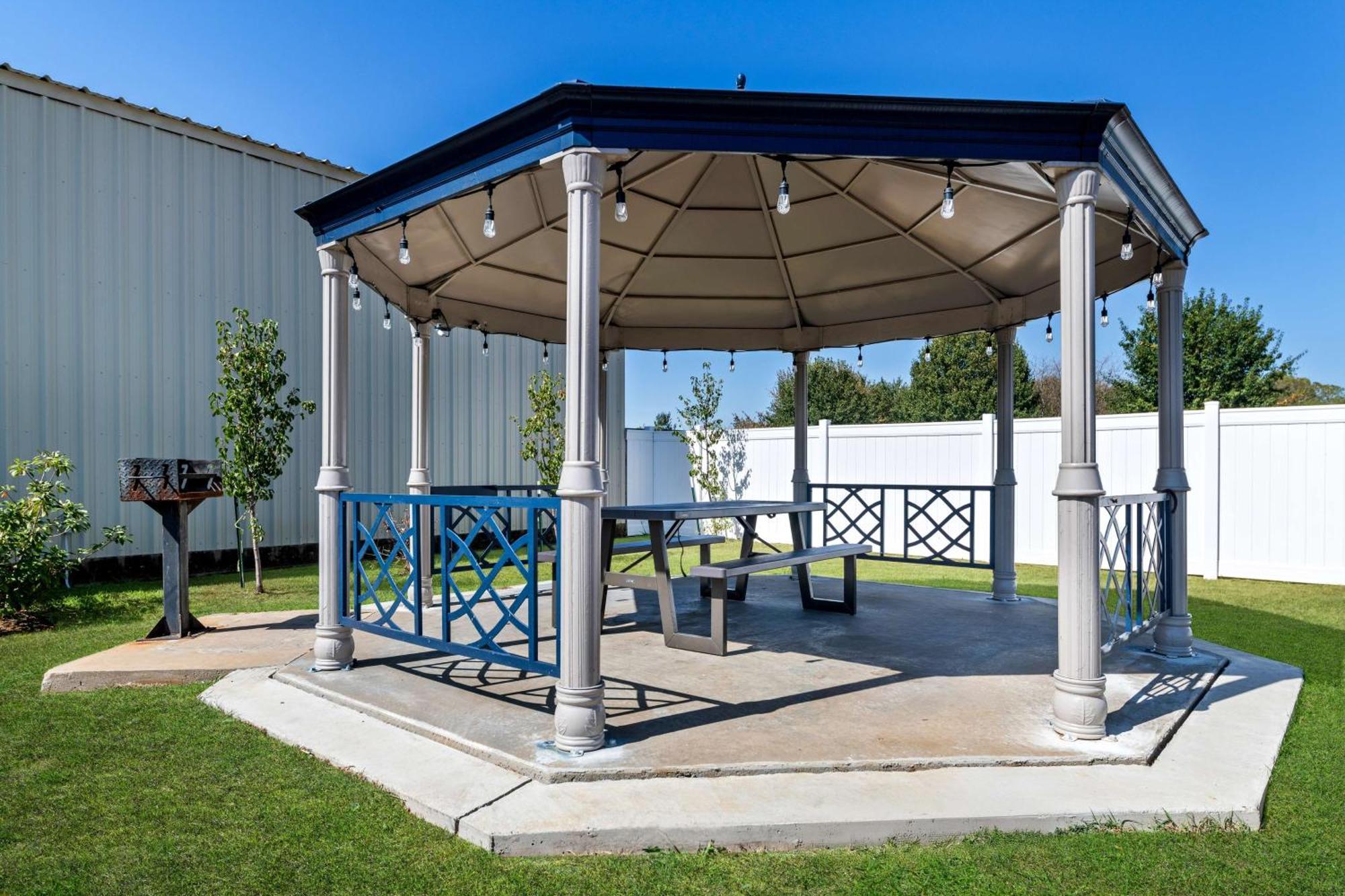 Best Western Halito Inn Calera Buitenkant foto